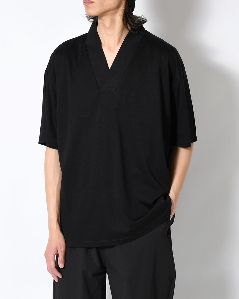 和 NECK S/S TEE -BLACK-
