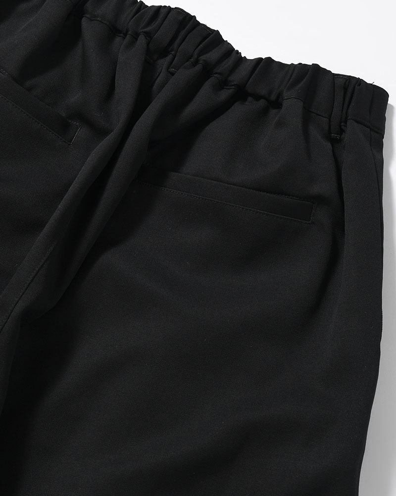 2TUCK EASY SHORTS -BLACK-