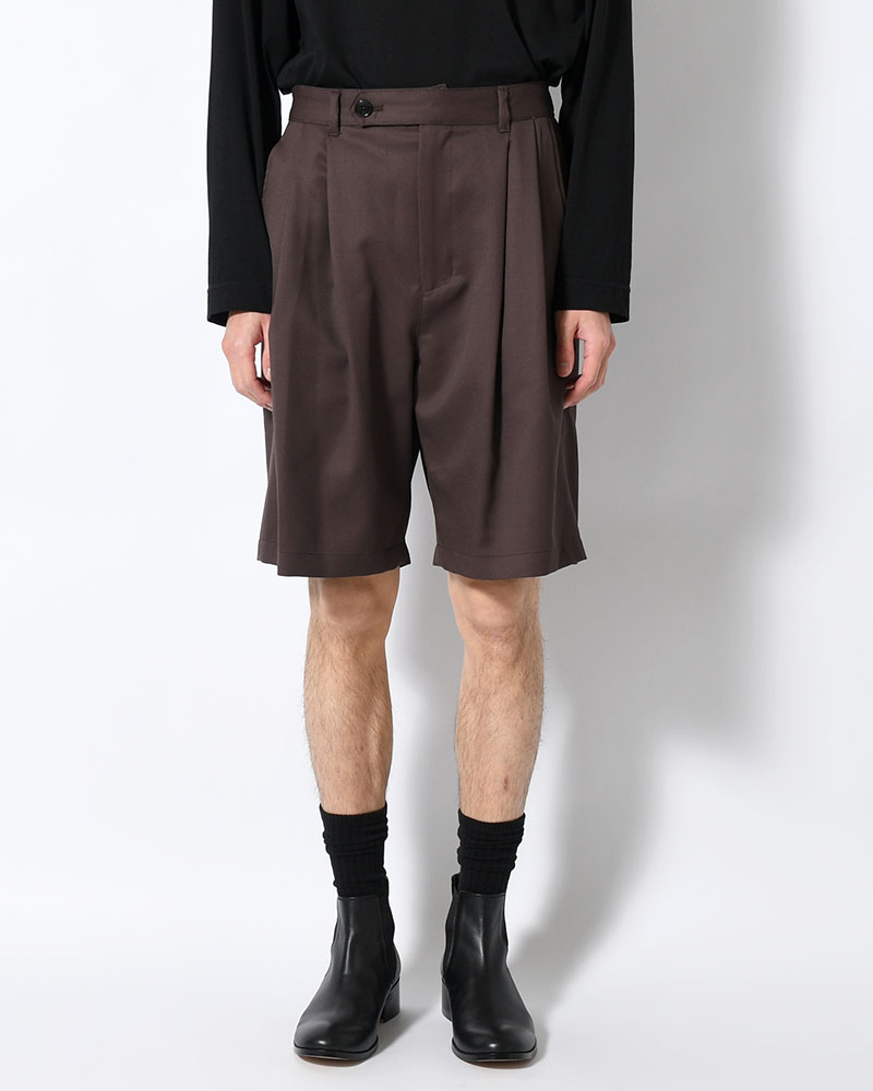 2TUCK EASY SHORTS -BROWN-