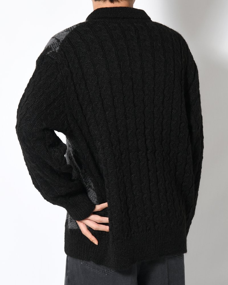 COLLARED ARGYLE CARDIGAN -BLACK-