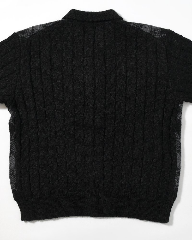 COLLARED ARGYLE CARDIGAN -BLACK-