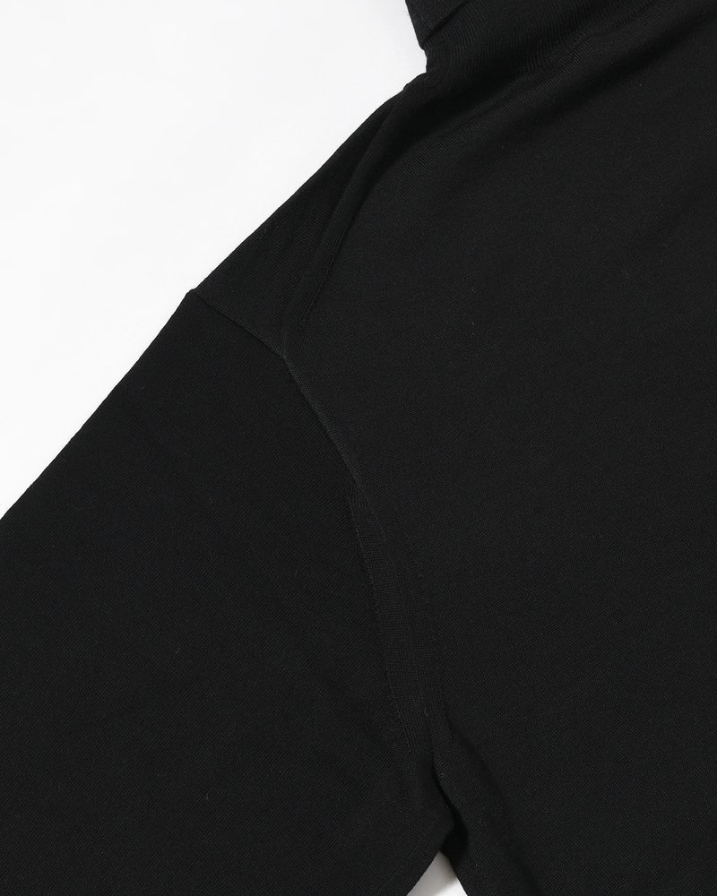 STRUCTURED TURTLENECK KNIT -BLACK-