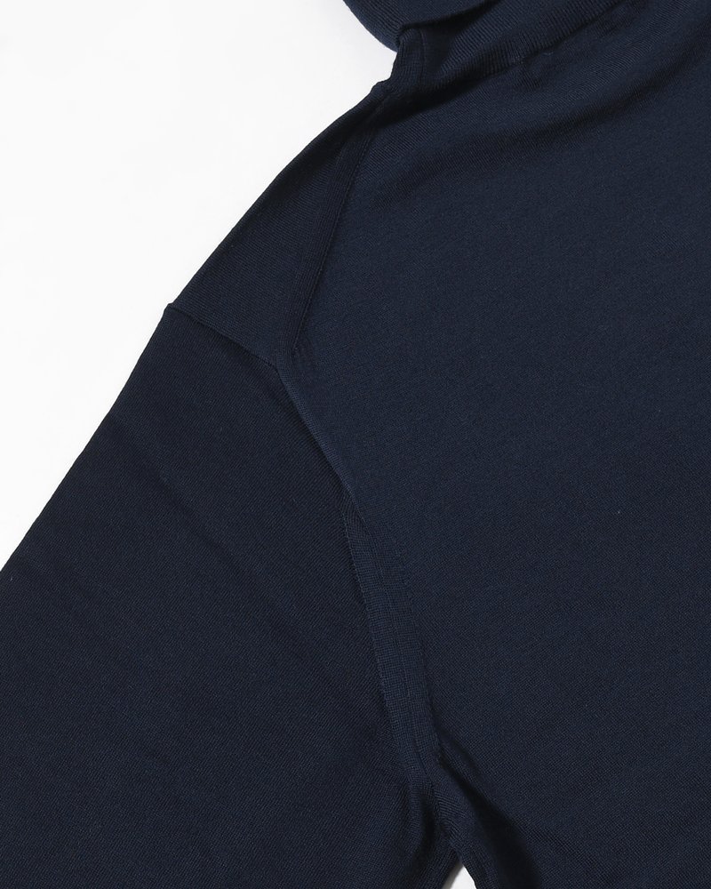 STRUCTURED TURTLENECK KNIT -NAVY-