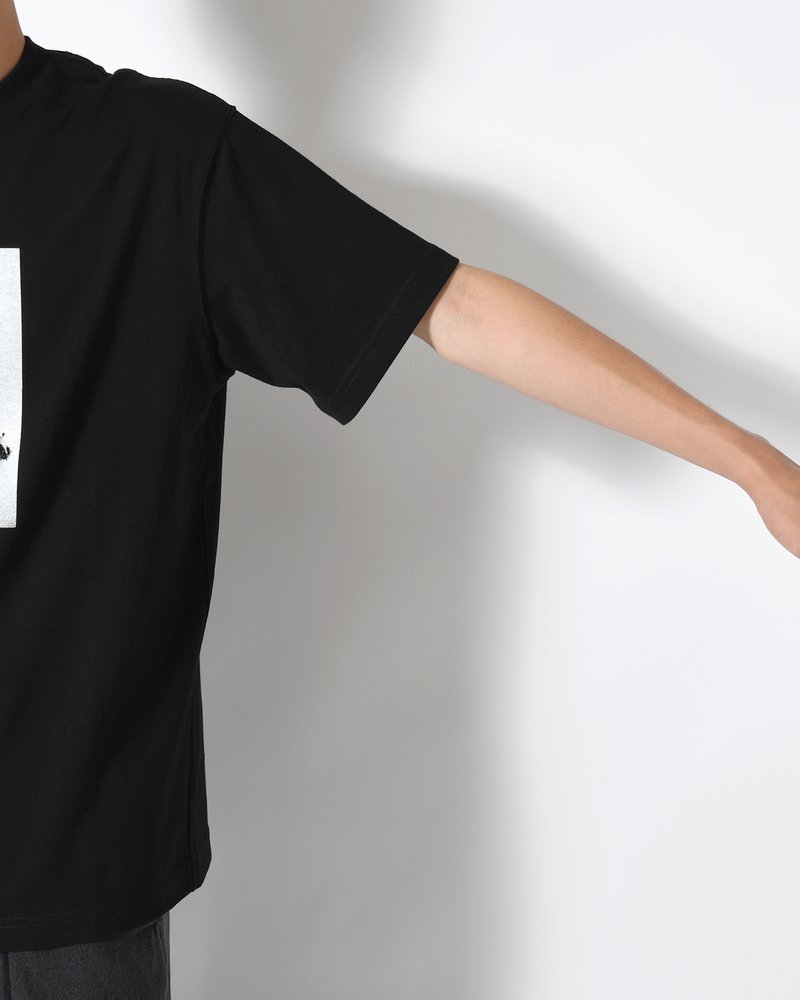 PATTI SMITH PHOTO TEE by KEVIN CUMMINS -BLACK-