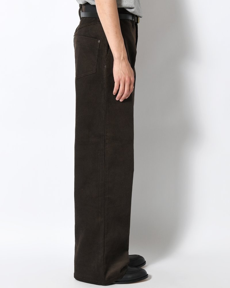 FORMED WIDE CORDUROY PANTS -BROWN-
