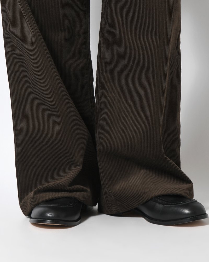 FORMED WIDE CORDUROY PANTS -BROWN-