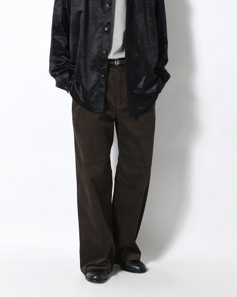 FORMED WIDE CORDUROY PANTS -BROWN-