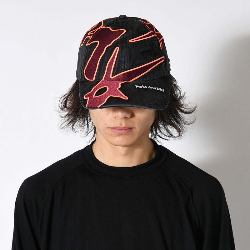 SEVEN EIGHTHS BASEBALL CAP -BLACK WASH/DEEP RED-
