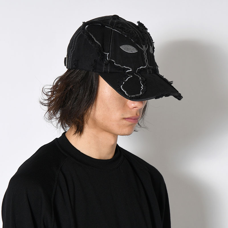 ALIEN KISS WINGED BASEBALL CAP -BLACK-