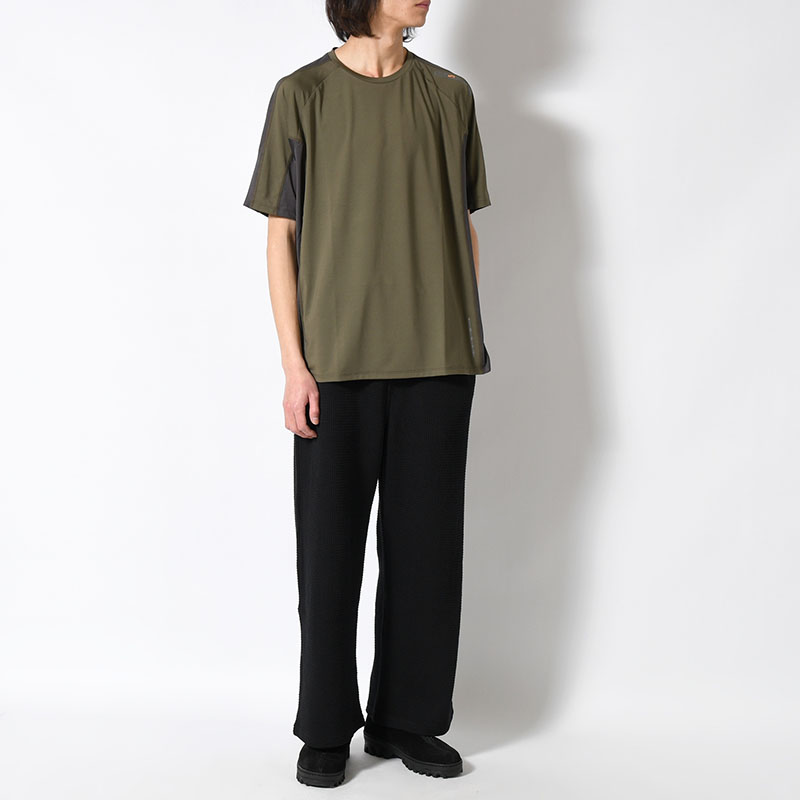 MESH PANEL HIKIN T-SHIRT -2.COLOR-