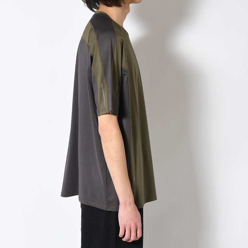 MESH PANEL HIKIN T-SHIRT -2.COLOR-