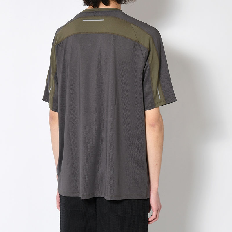 MESH PANEL HIKIN T-SHIRT -2.COLOR-