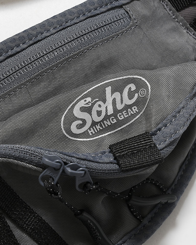 WAVY ZIPPER BELT BAG -CHARCOAL-