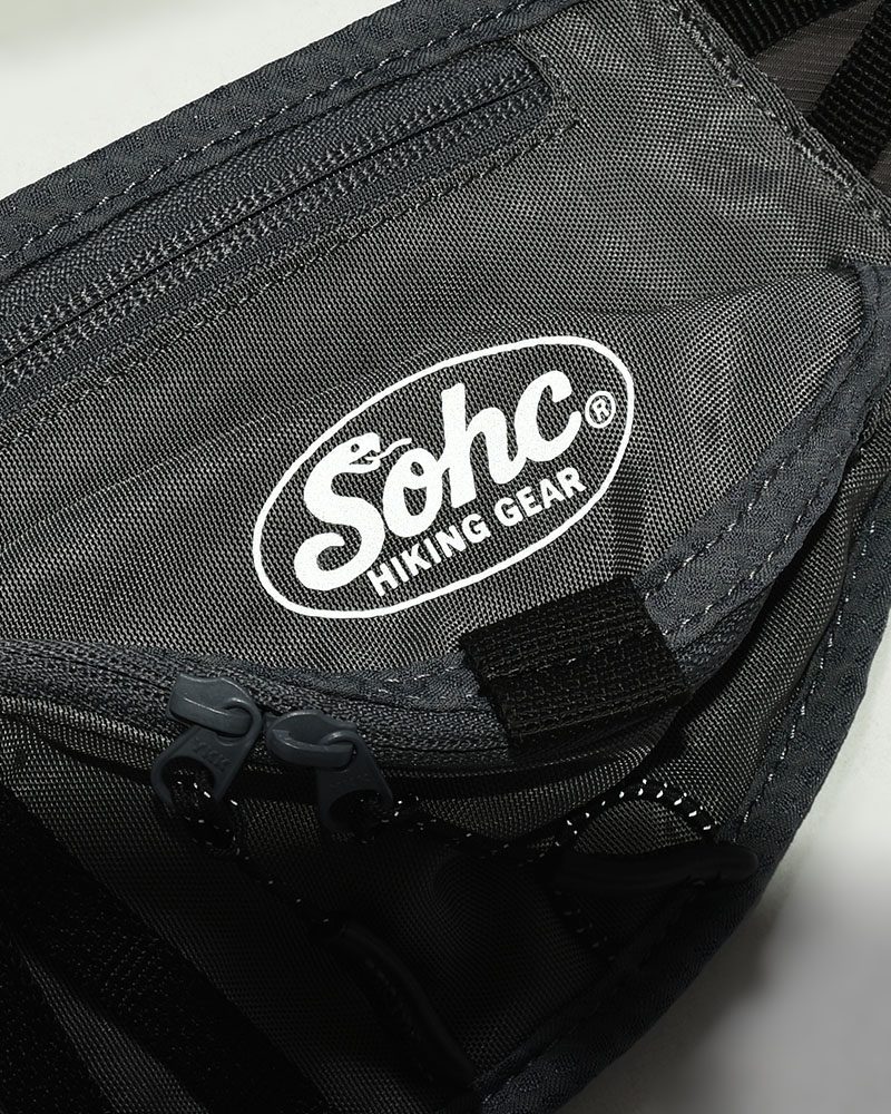 WAVY ZIPPER BELT BAG -CHARCOAL-