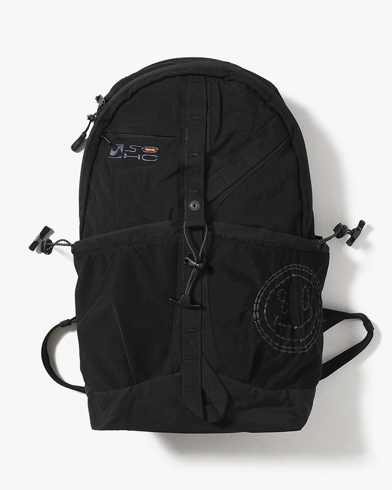 MESH POCKET DAYPACK -BLACK-