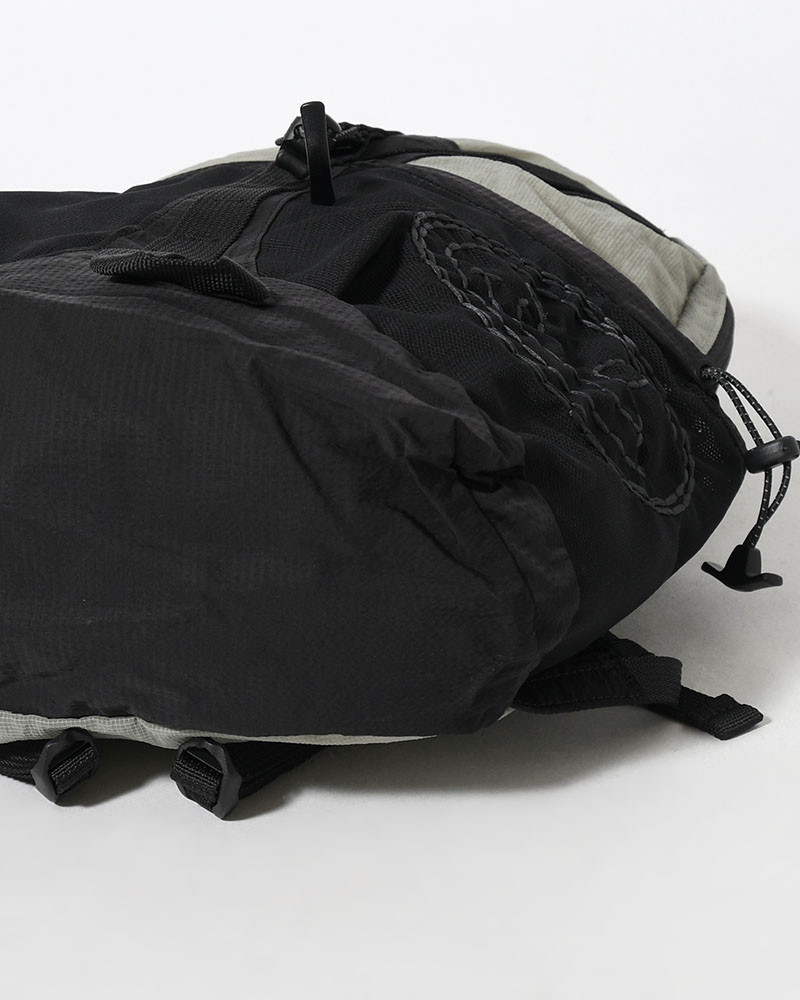 MESH POCKET DAYPACK -GREY-