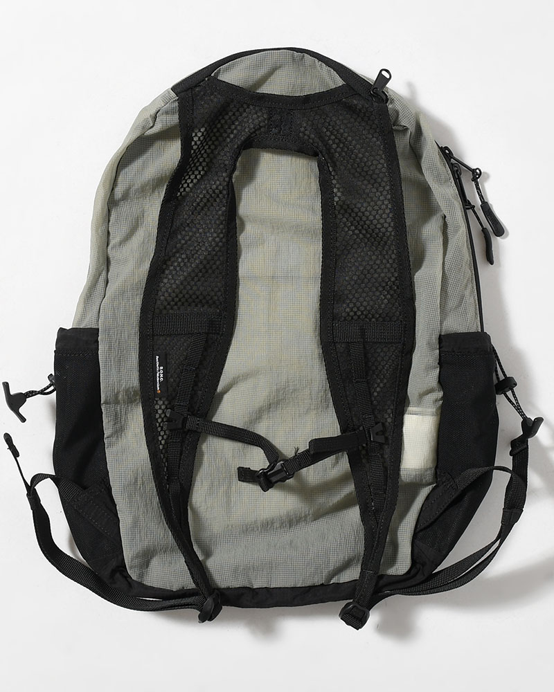 MESH POCKET DAYPACK -GREY-