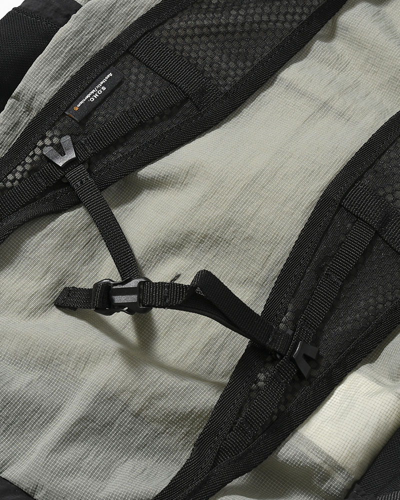 MESH POCKET DAYPACK -GREY-