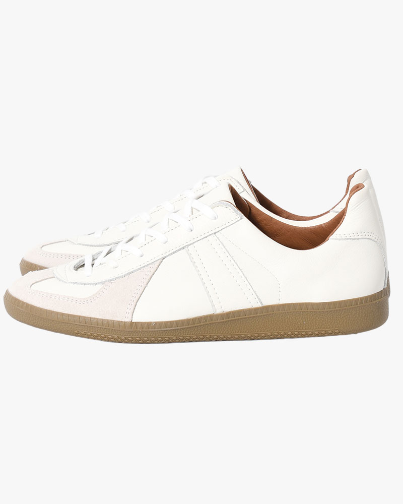 GERMAN MILITARY TRAINER -WHITE-