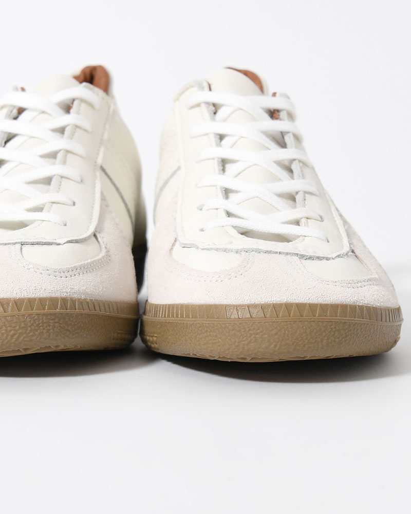 GERMAN MILITARY TRAINER -WHITE-