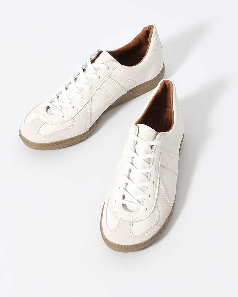 GERMAN MILITARY TRAINER -WHITE-