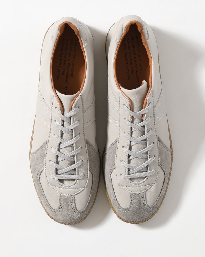 GERMAN MILITARY TRAINER -LIGHT GRAY-
