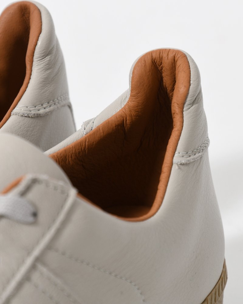 GERMAN MILITARY TRAINER -LIGHT GRAY-