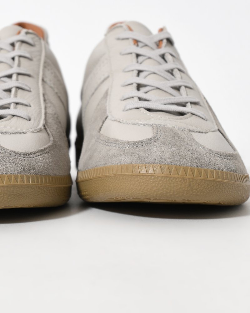 GERMAN MILITARY TRAINER -LIGHT GRAY-