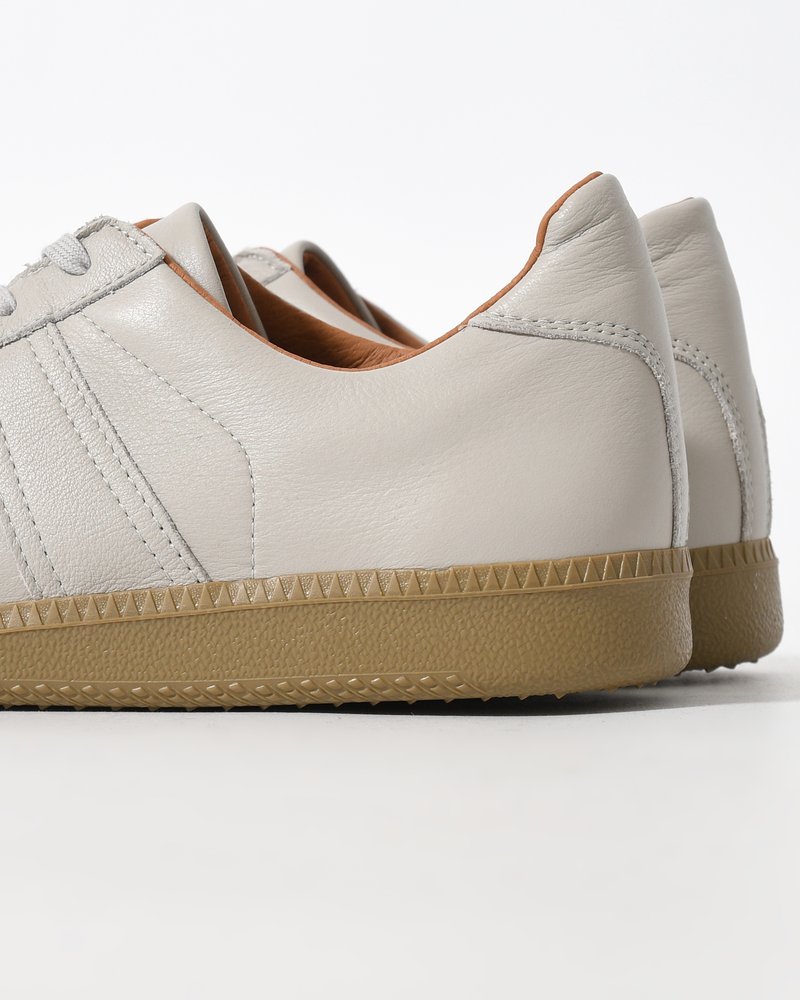 GERMAN MILITARY TRAINER -LIGHT GRAY-