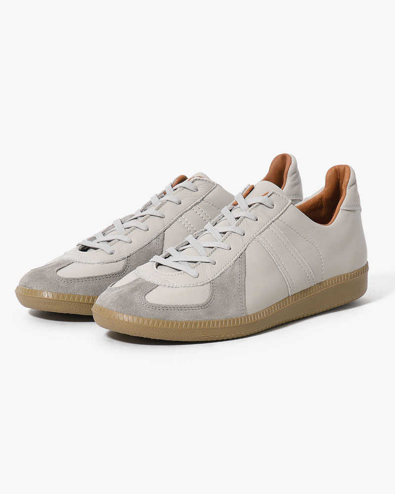 GERMAN MILITARY TRAINER -LIGHT GRAY-