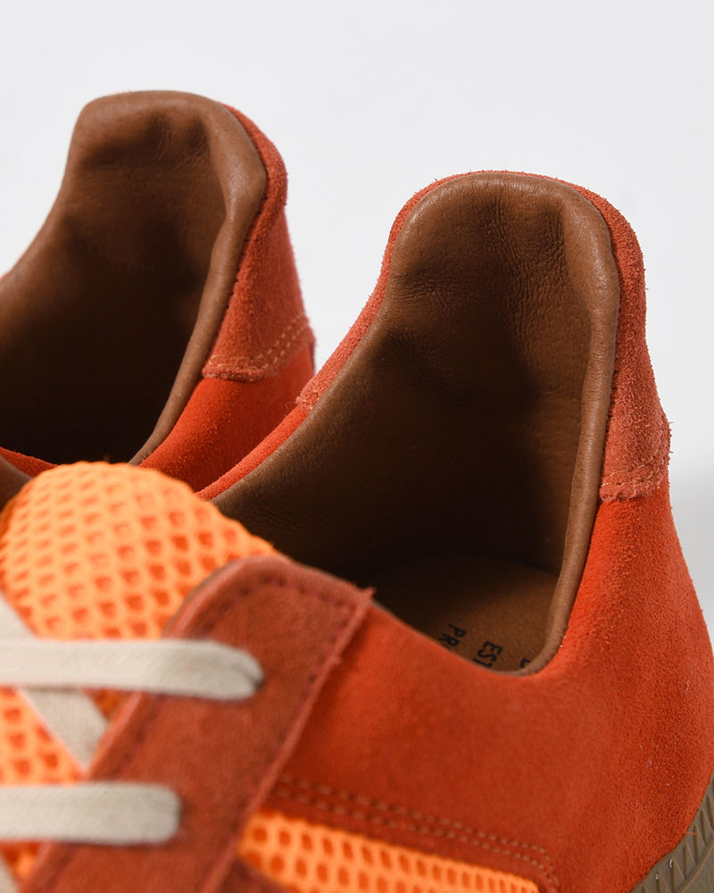 GERMAN MILITARY TRAINER -ORANGE-