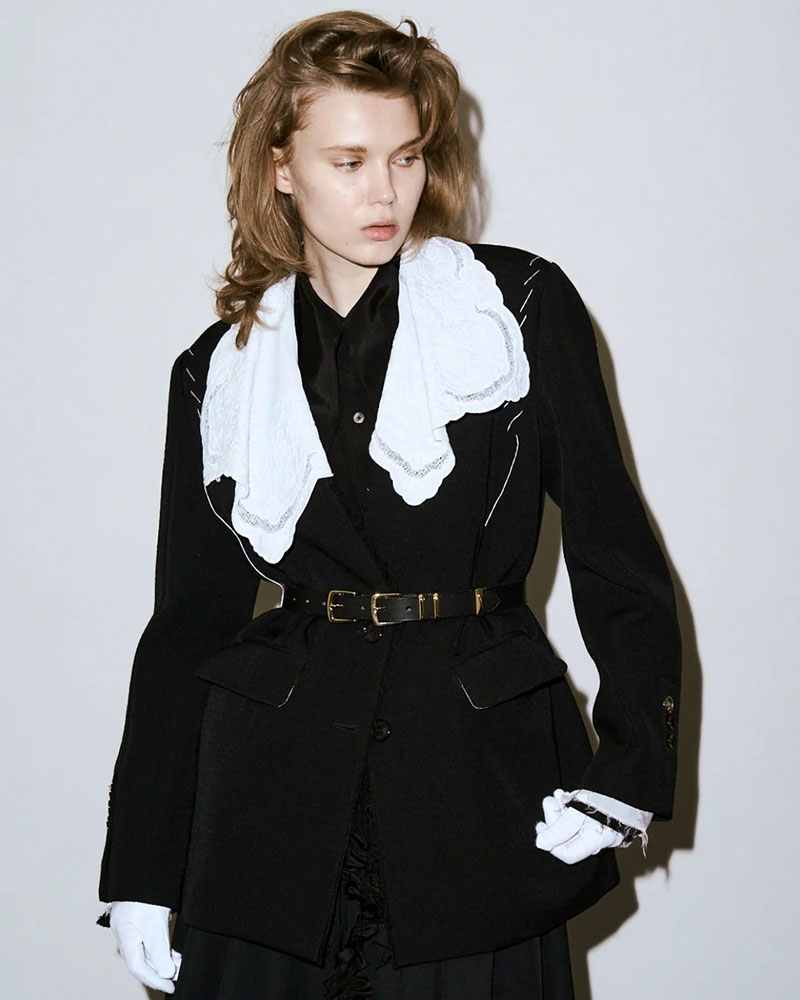 CATHERINE EMBROIDERY JKT -BLACK-