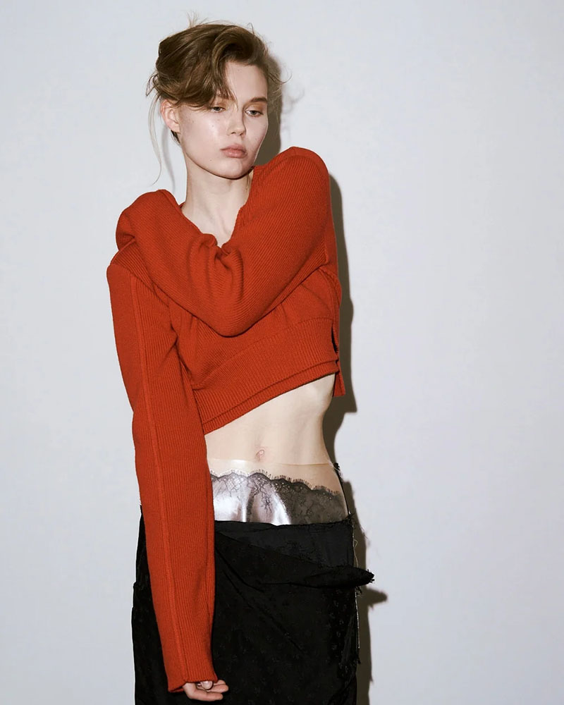 MARGE VNECK KNIT -RED-