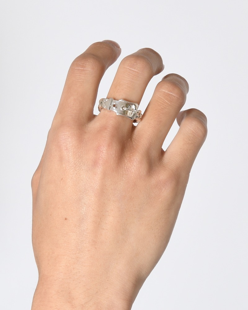 VICTORIAN BUCKLE RING -SILVER-