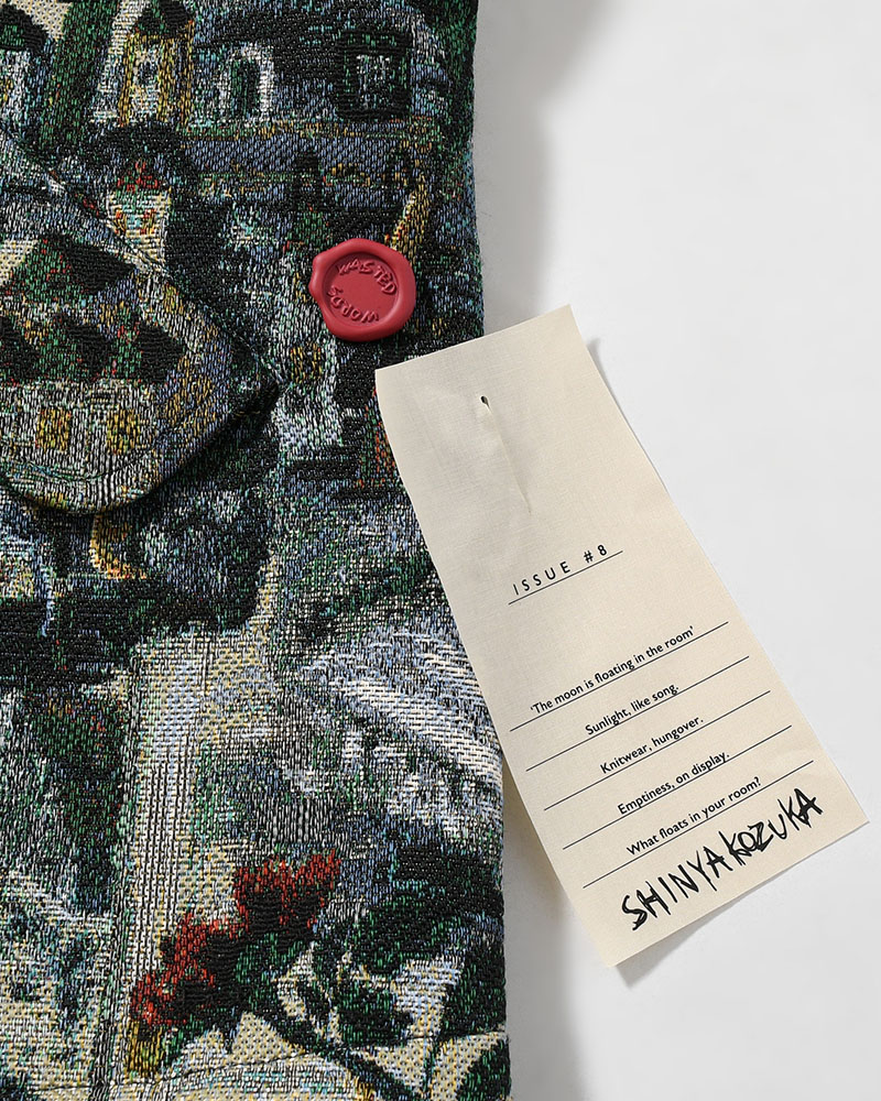 ANTIQUE RAILWAYMAN -A ROOM OF ROOMS-