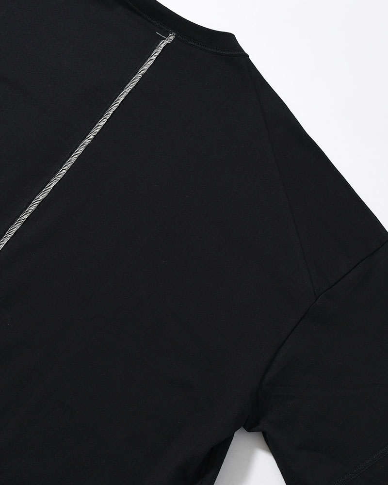 THE MOONED FLOWER IS STITCHED ON YOUR BODY -BLACK-