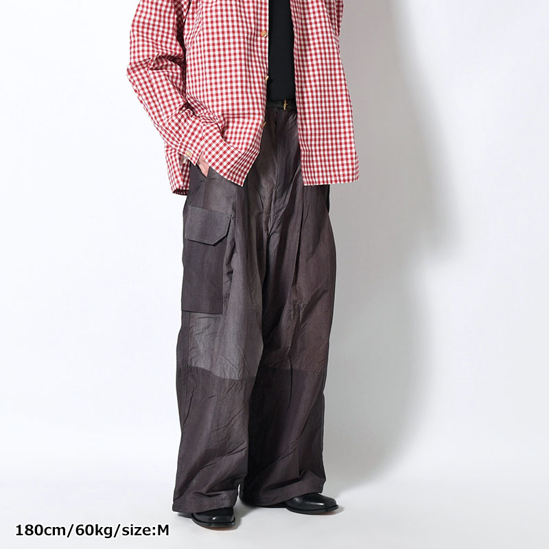 B-64 -BLACK PALETTE-