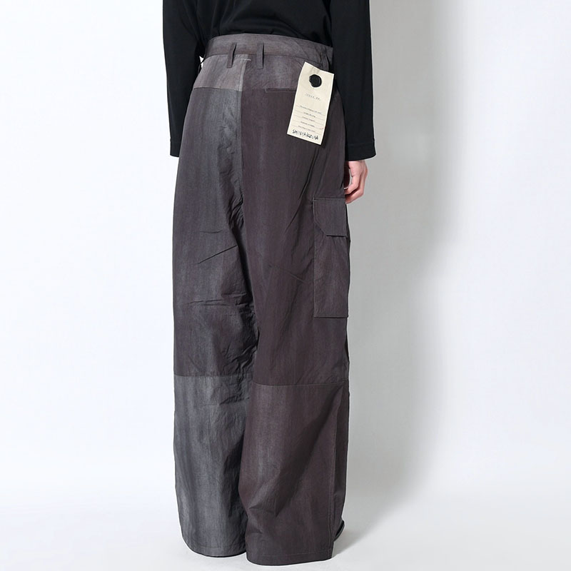 B-64 -BLACK PALETTE-