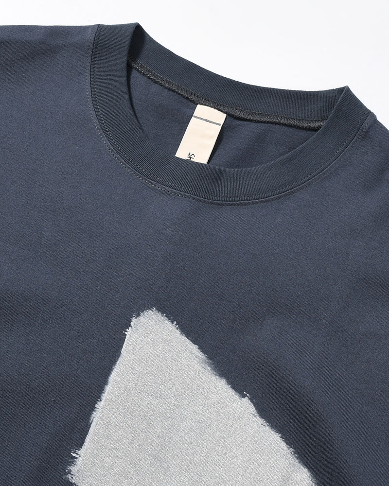 BLOOM BY THE WINDOW -SLATE-