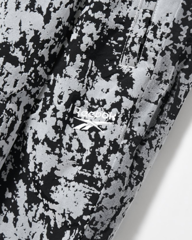 ATHLETE BAGGY WITH Reebok IN WINTER SCENERY -SNOWVEIL-
