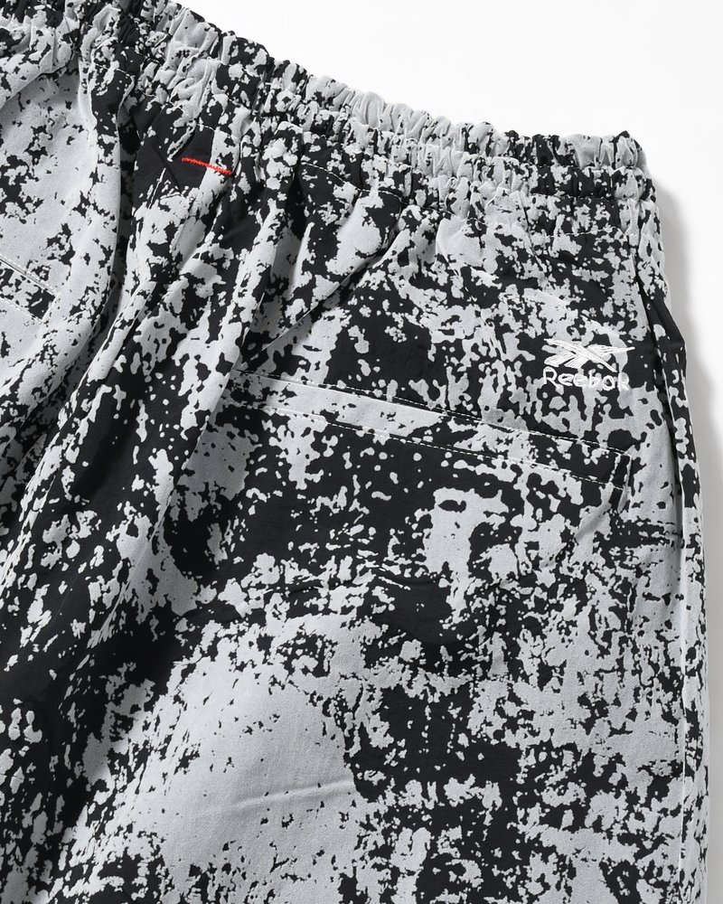 ATHLETE BAGGY WITH Reebok IN WINTER SCENERY -SNOWVEIL-