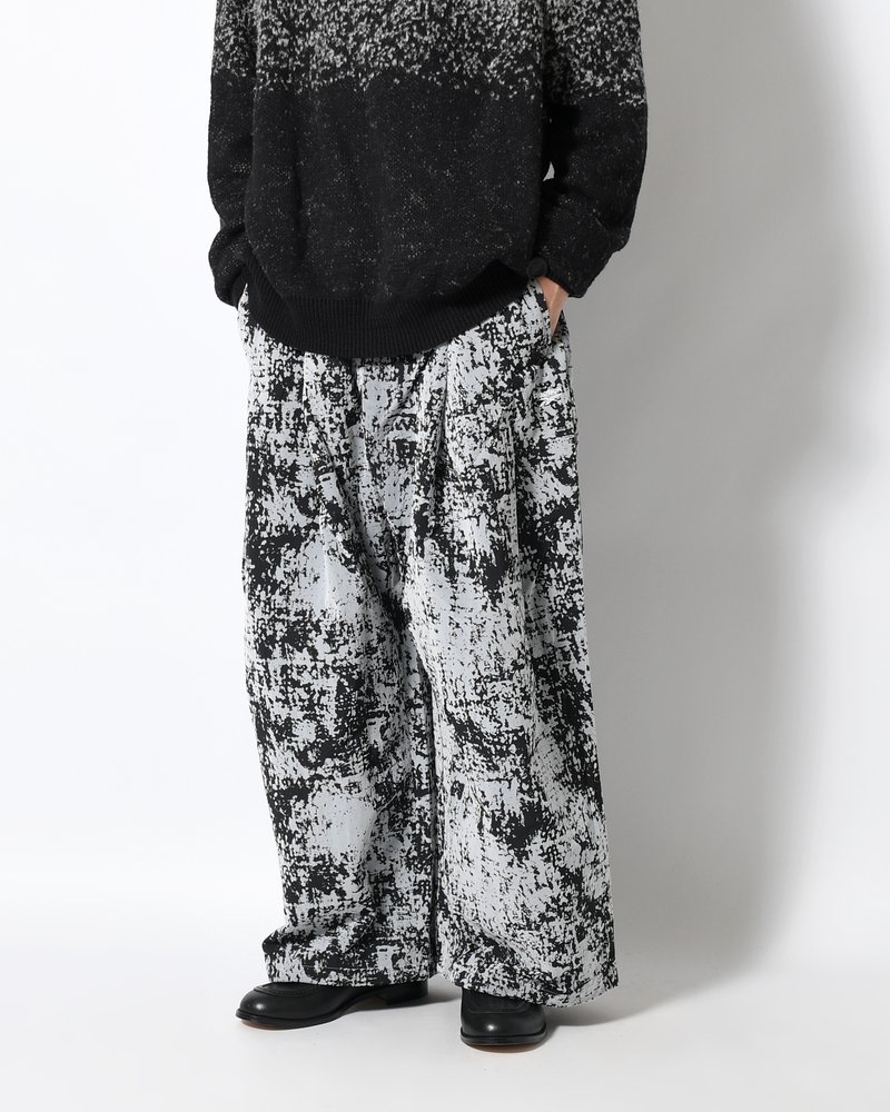ATHLETE BAGGY WITH Reebok IN WINTER SCENERY -SNOWVEIL-