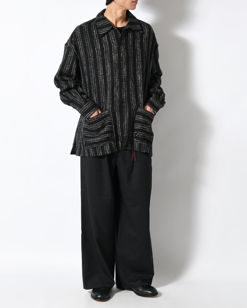 ROOMY SHIRT -BLACK WITH SNOW-