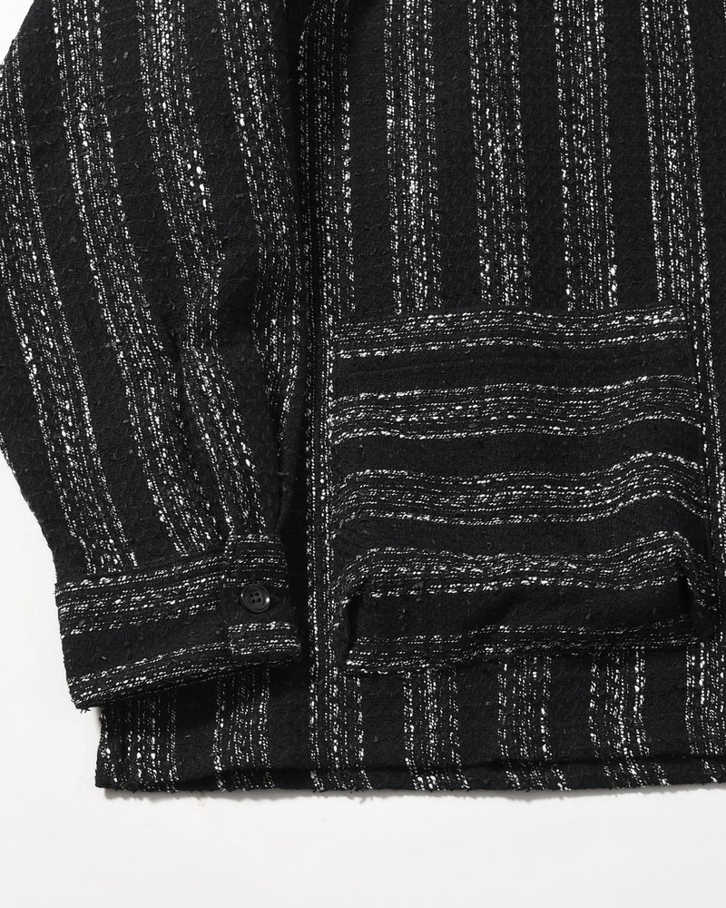 ROOMY SHIRT -BLACK WITH SNOW-