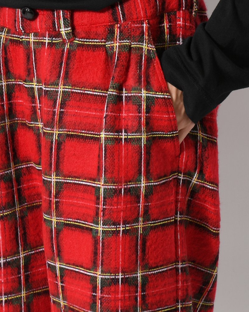 BRUSHED CHECK CROPPED PANTS -RED-