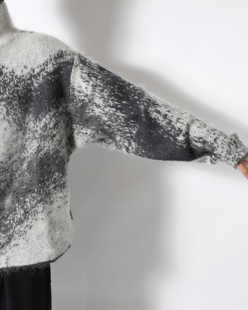 GRADATION H/Z SWEATER -BLACK-