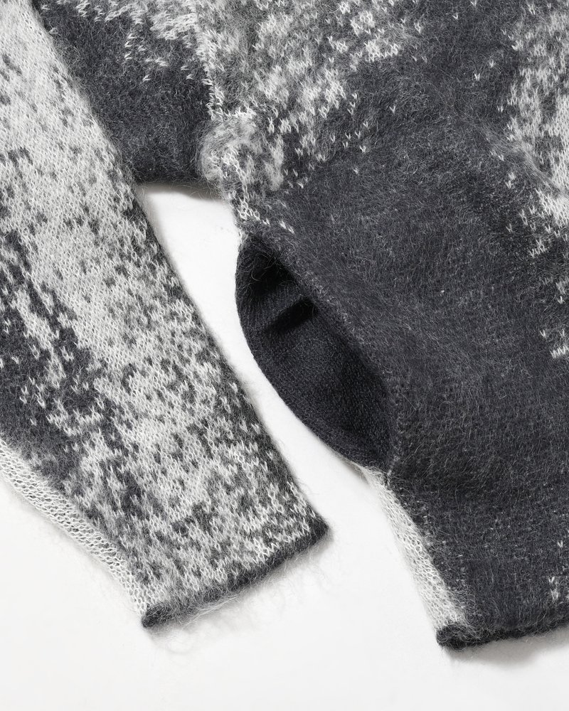 GRADATION H/Z SWEATER -BLACK-