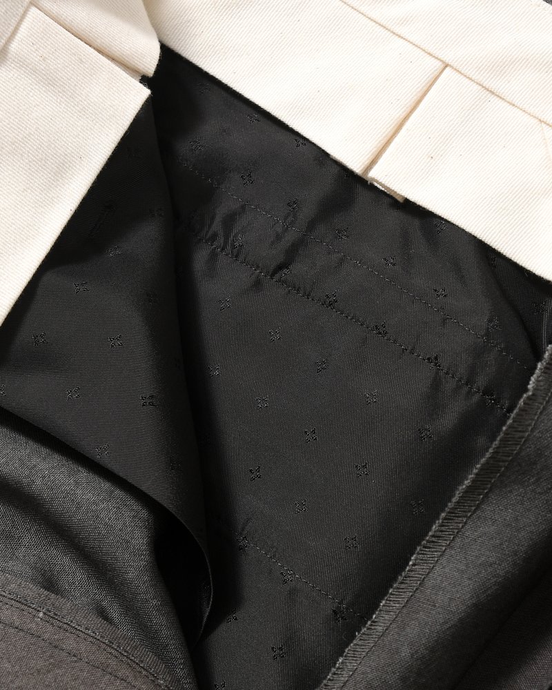 TWO TUCK TROUSERS Bishu Japan Flow dyeing FAB -SUMI-
