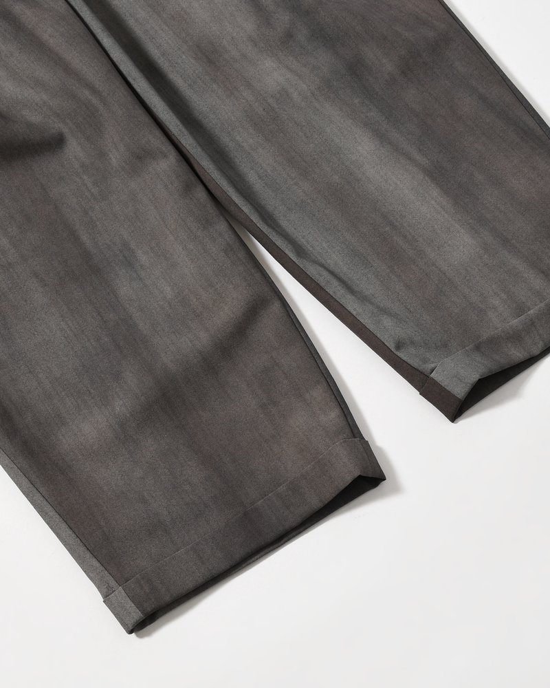 TWO TUCK TROUSERS Bishu Japan Flow dyeing FAB -SUMI-