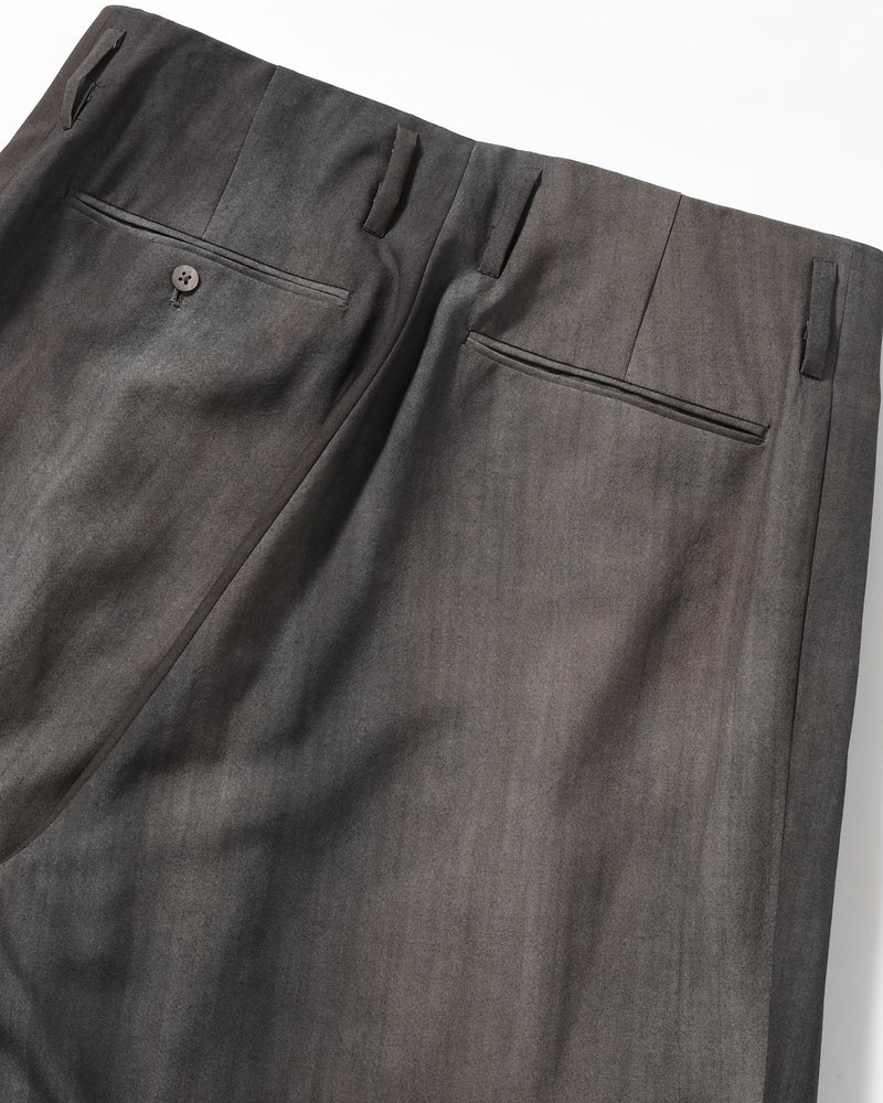TWO TUCK TROUSERS Bishu Japan Flow dyeing FAB -SUMI-